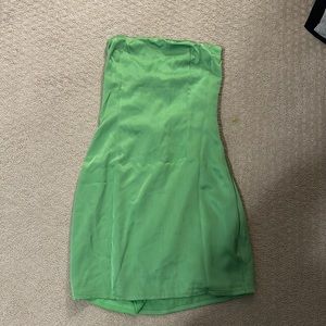 Strapless beginning boutique like green mini dress with bow on the back